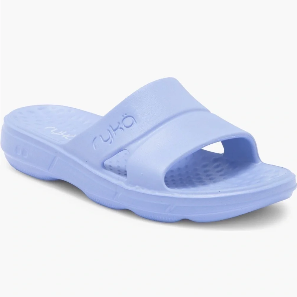 Ryka slides
